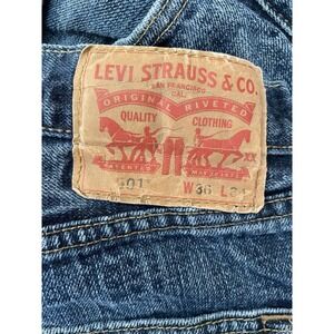 Levis 501 Jeans Mens 36x34 Blue Button Fly Denim Straight - 2013
